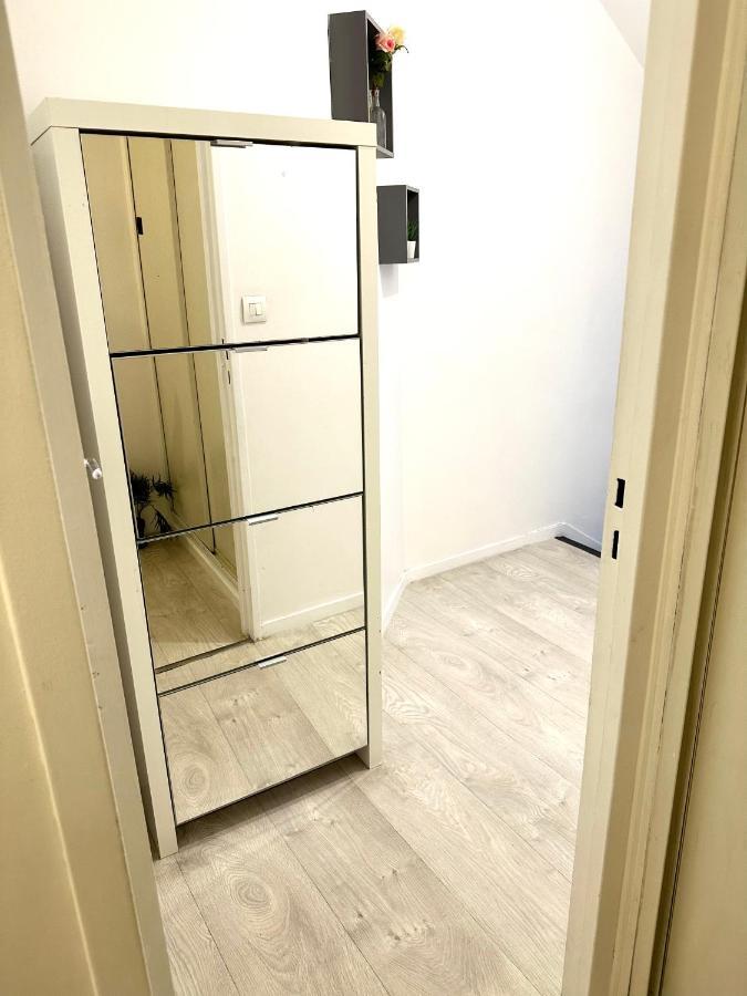 Jolie Appartement Duplex 2 Min Gare-Disney Et Paris 15 Min Noisy-le-Grand Esterno foto