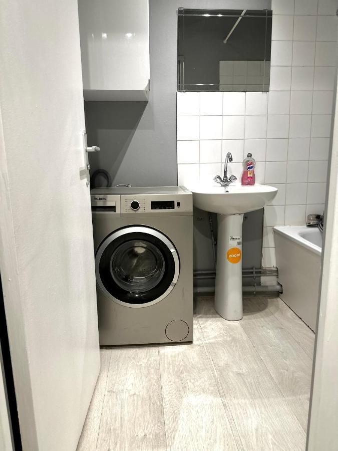 Jolie Appartement Duplex 2 Min Gare-Disney Et Paris 15 Min Noisy-le-Grand Esterno foto